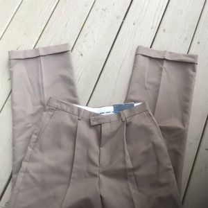 NWT Nautica Boys beige dress pants w/cuff Size 18
